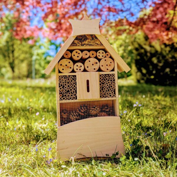 insektenhotel Bausatz selbst bemalen mit farbe als persönliches geschenk Kindergarten erzieherin lehrerin