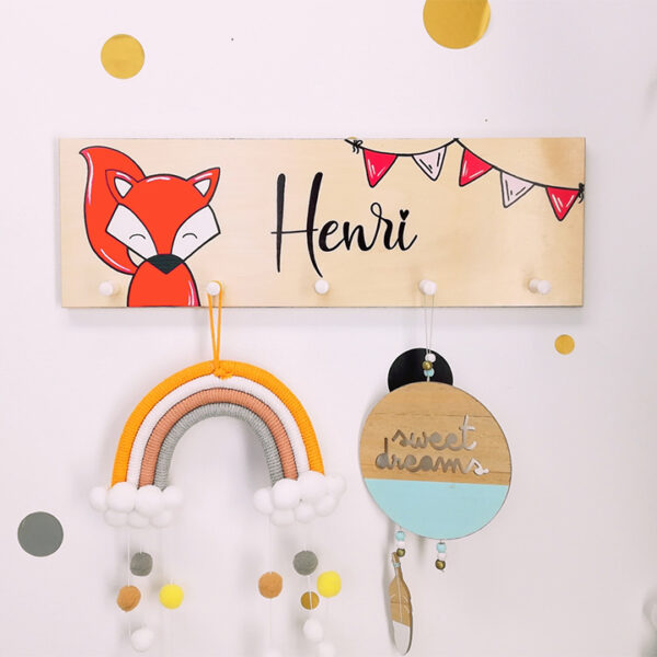 Kindergarderobe mit Name personalisiert Geschenk für Jungen und Mädchen mit Fuchs