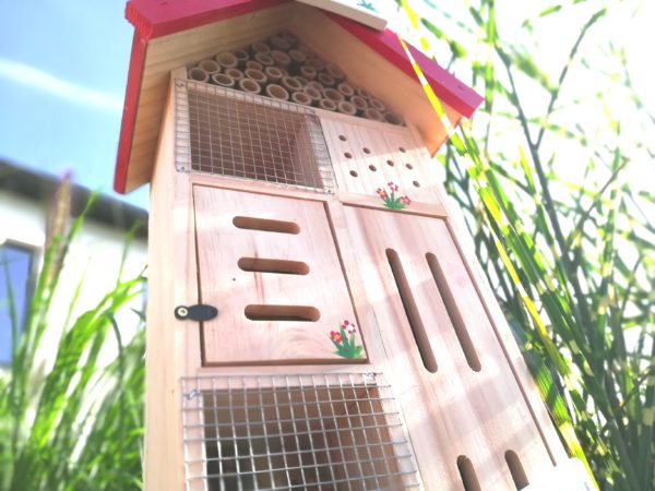 Original Vogelliebe Insektenhotel als Hochzeitsgeschenk Idee