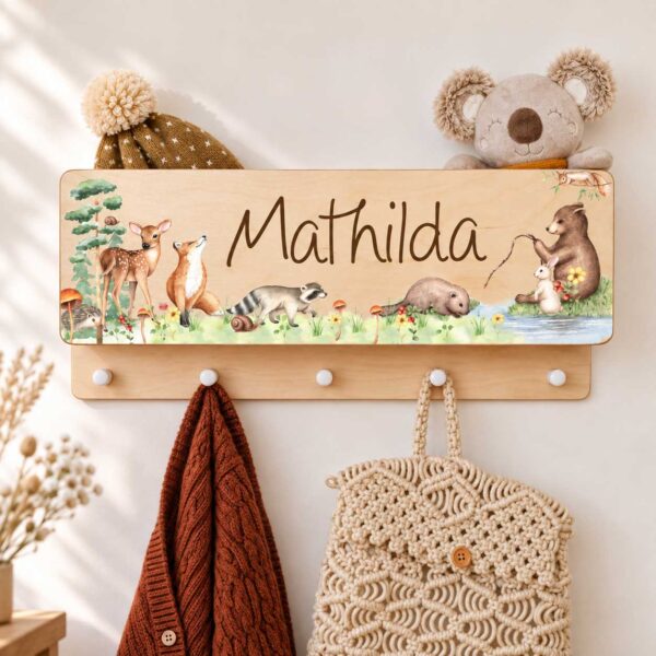 Kinder Garderobe mit Ablage personalisiert mit Name als Geschenk zu Geburtstag nützliches geschenk Kinderzimmer Waldtiere
