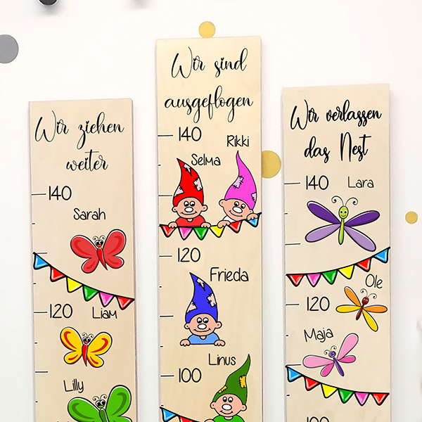 Abschiedsgeschenk Erzieherin Messlatte mit Zwerge Libellen Schmetterlinge und Namen der Kinder personalisiert