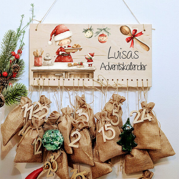 Adventskalender zum hängen und selbst befüllen für Kinder personalisiert mit Name Weihnachten Weihnachtsmann 24 Säckchen