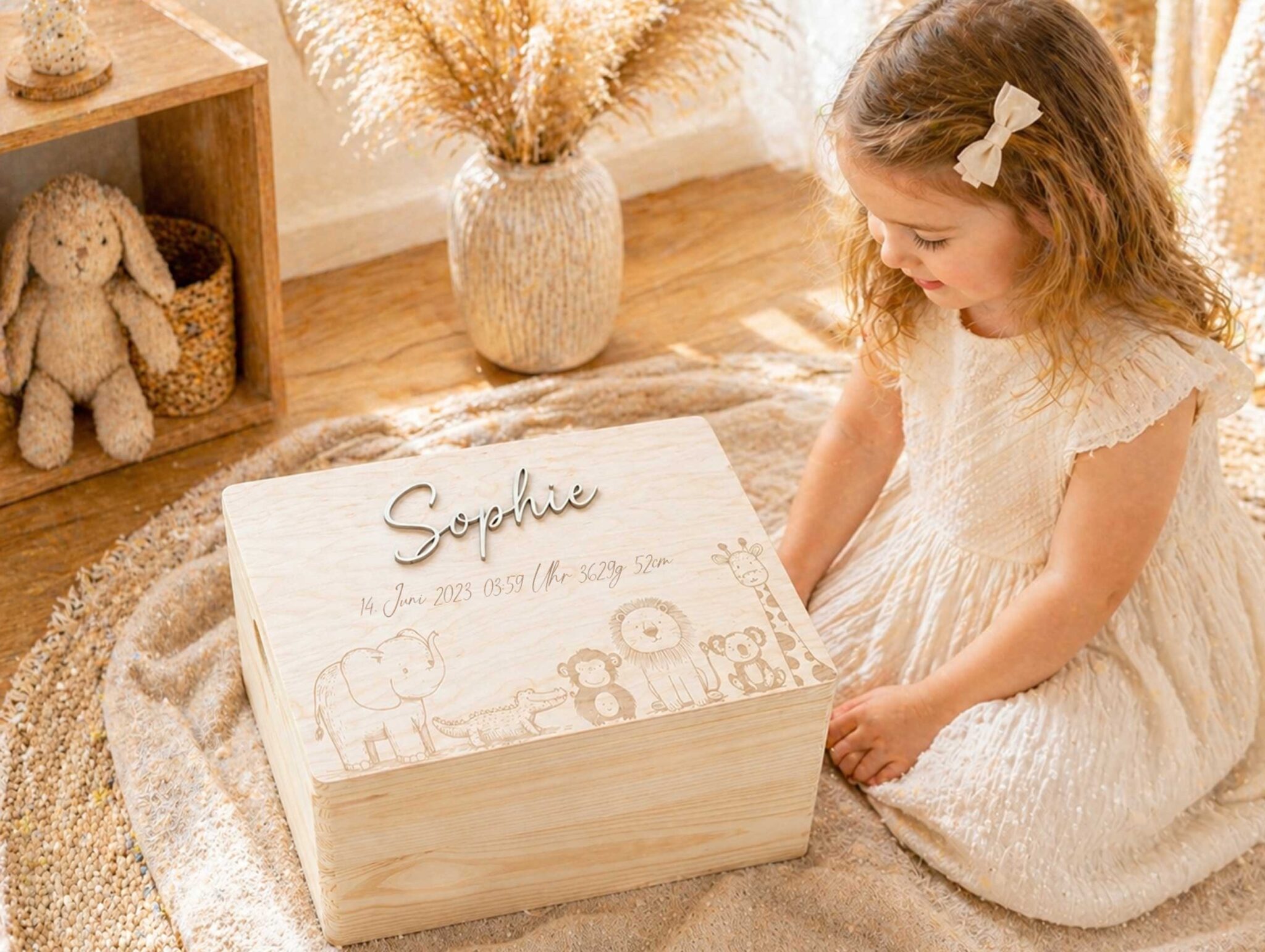 Erinnerungskiste baby Geburt Geschenk personalisiert graviert Laser Einzigartiges geburtsgeschenk