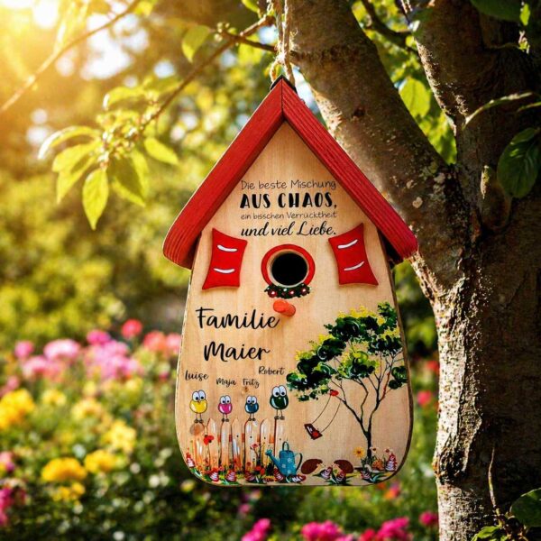 Vogelhaus als Personalisiertes Geschenk für die Familie: Zaun