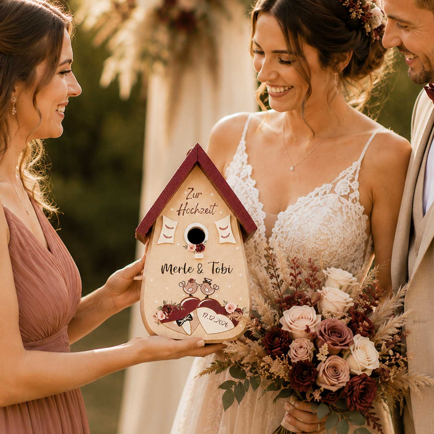 Personalisiertes Hochzeitsgeschenk Vogelhaus Burgunder Farben Namen vom Brautpaar Hochzeitsdatum Gastgeschenk Boho Hochzeit